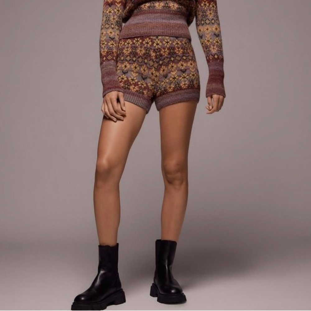 Zara High Waisted Jaquard Knit Short - Picture 3 of 10